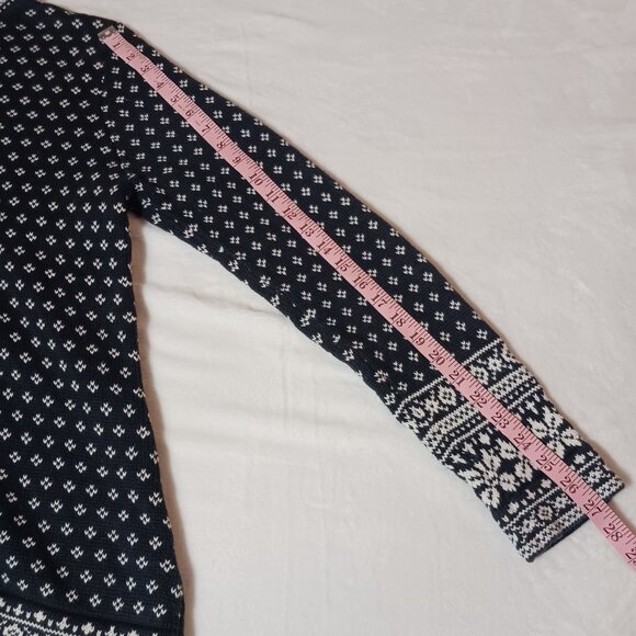L.L. Bean, 100% Cotton, Nordic Fair Isle Sweater, 1/4 Zip, Black/White, Med.-Reg - Picture 11 of 16